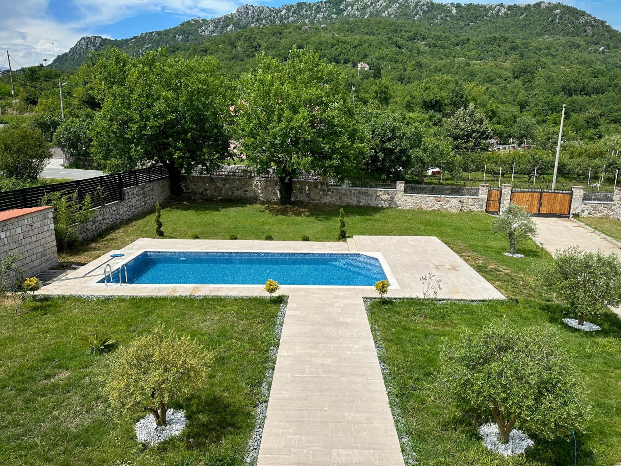 Green House Virpazar Bagian luar foto
